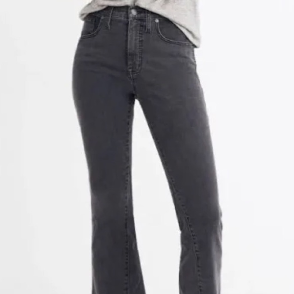 Madewell cali Demi boot cut in dark gray with frayed bottoms size 28